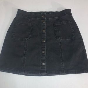 Black heart mini skirt. Short skirt, little skirt. Button up skirt. Pocket skirt